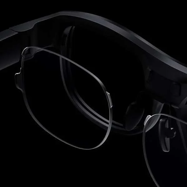 A prescription insert fitted behind the AR2 lenses